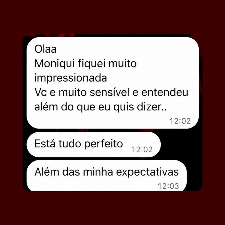 Mensagem de cliente dizendo que ficou impressionada e que ficou tudo além das expectativas